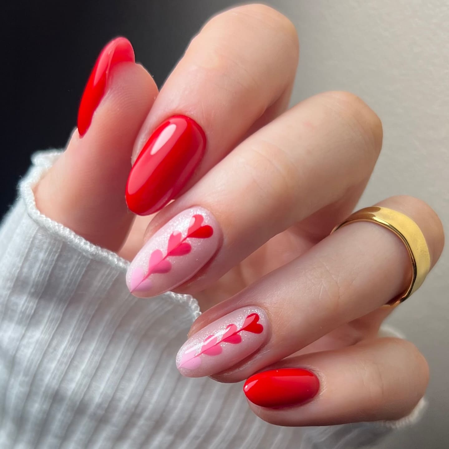 #valentinesnails a popular Valentine's Day hashtag on Instagram